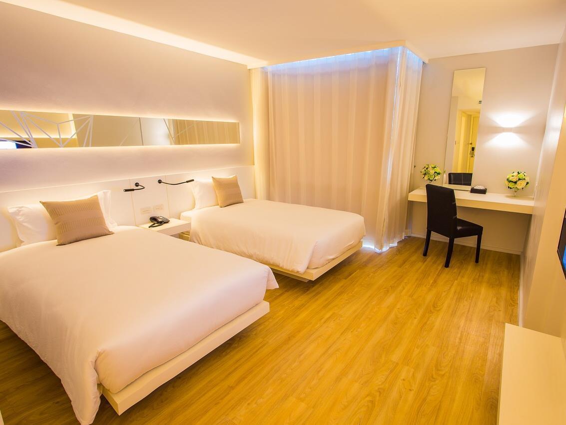 Crystal Hotel Hat Yai Eksteriør billede