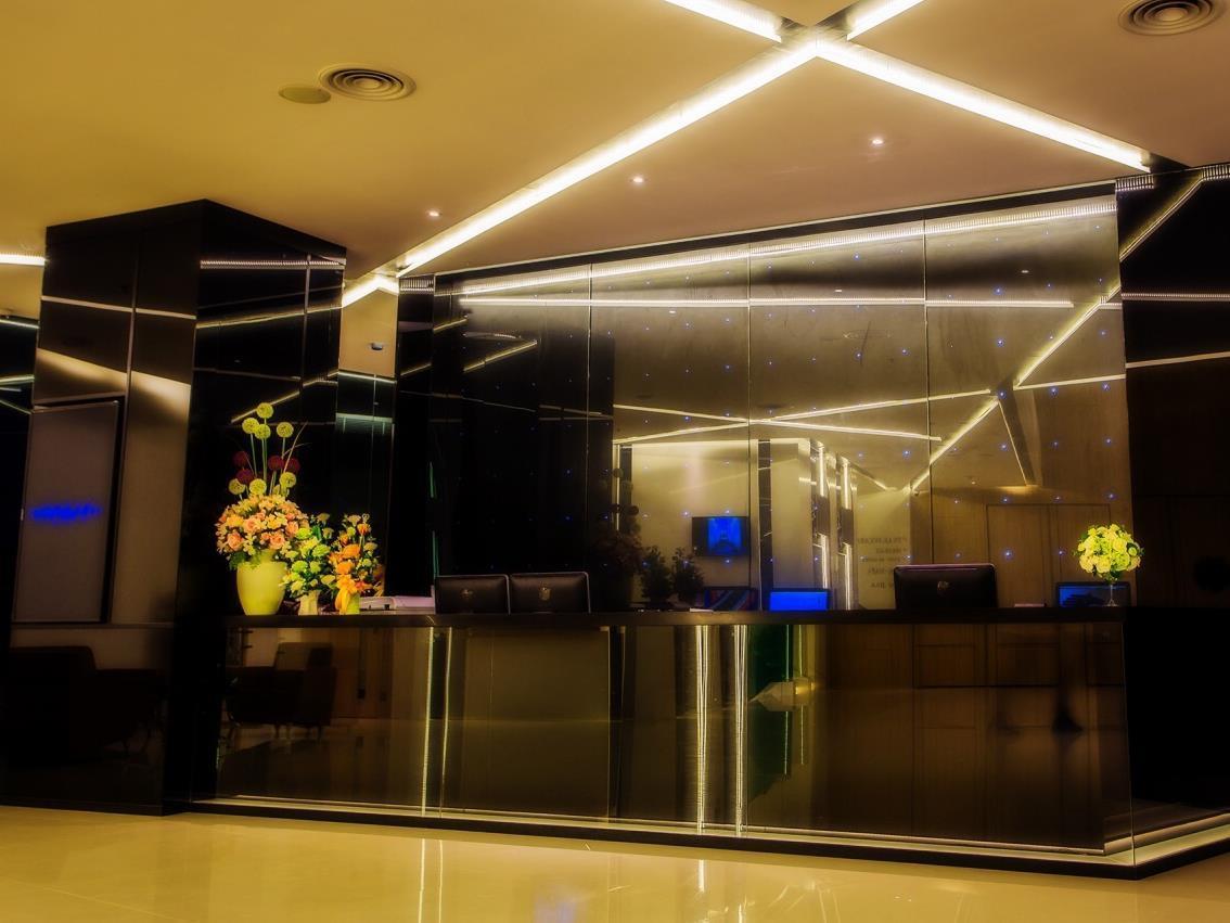 Crystal Hotel Hat Yai Eksteriør billede