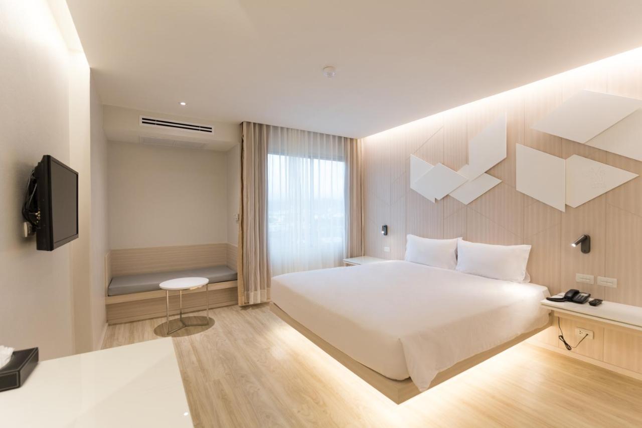 Crystal Hotel Hat Yai Eksteriør billede