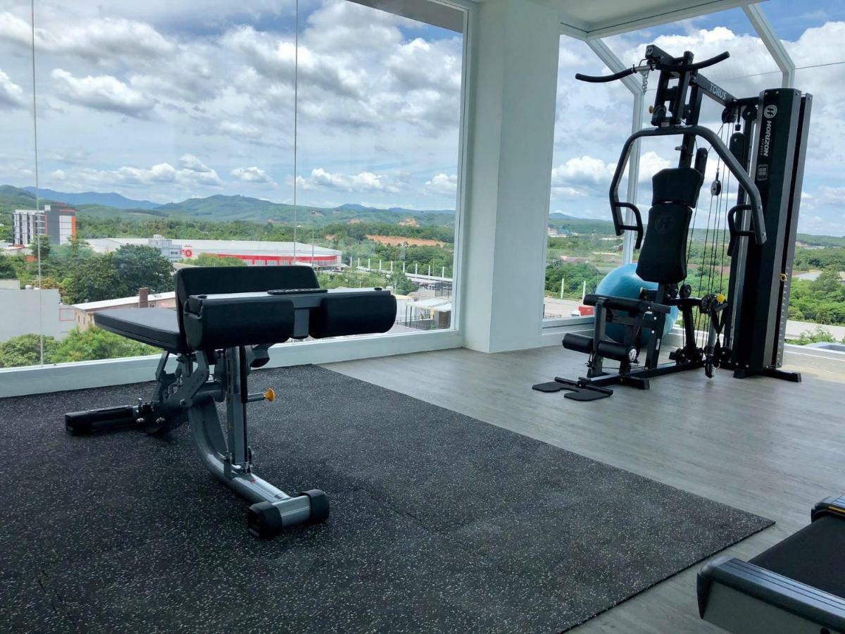 Crystal Hotel Hat Yai Eksteriør billede
